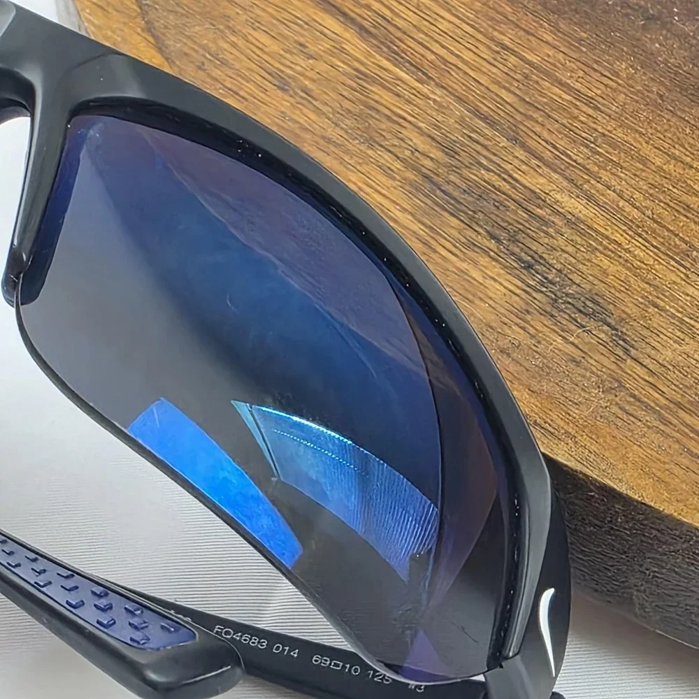 Nike Skylon Ace Sunglasses Mens 69-10-125 Black Blue Tinted Shield FQ4683-014